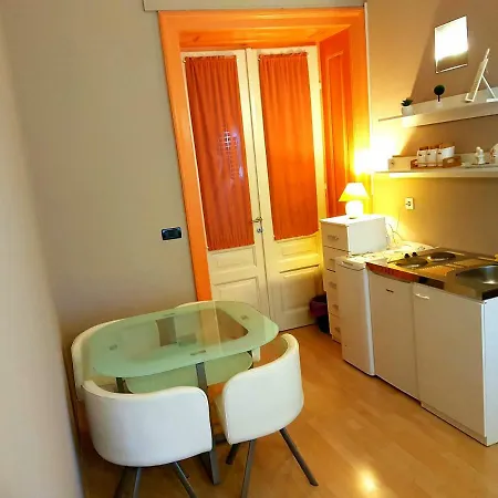 Apartment Rocco *